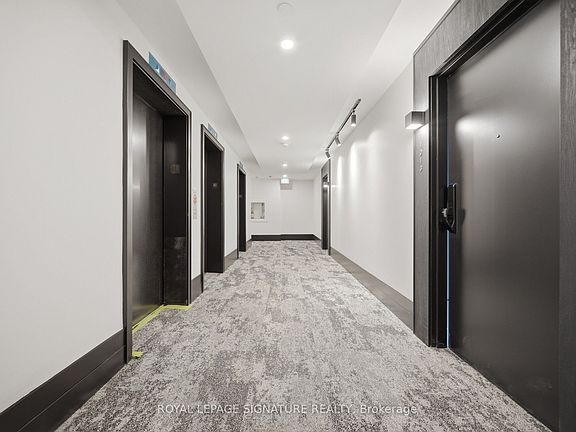 3rd image of 461 Green Rd #1003
