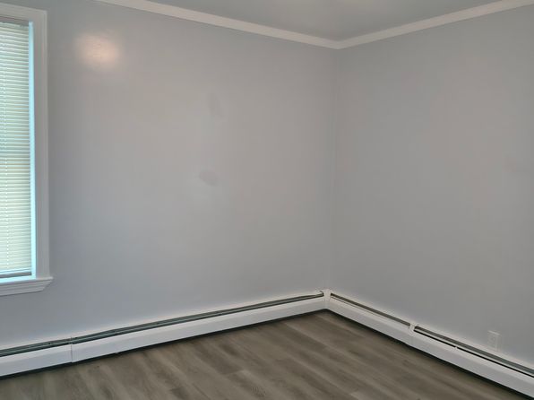 60 Richmond St #2