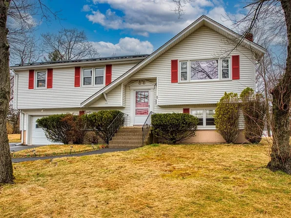 23 Indian Ln, Sharon, MA 02067