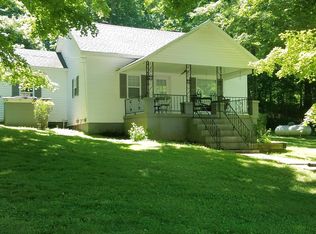 1846 Highway 13, Cunningham, TN 37052