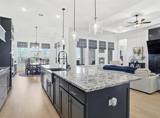 297 Waters Edge Dr, Argyle, TX 76226