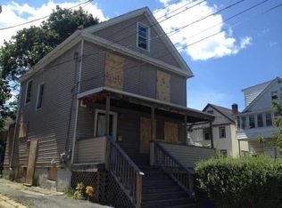 16 Lent St, Poughkeepsie, NY 12601