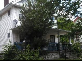 9215 Columbia Ave, Cleveland, OH 44108