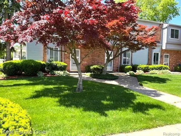 48 Council Ave Unit A, Clawson, MI 48017