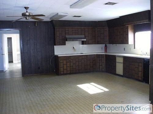 2nd image of 104 Bayou Gardens Dr
