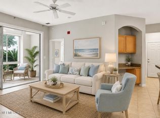 8601 BEACH Boulevard #403, Jacksonville, FL 32216