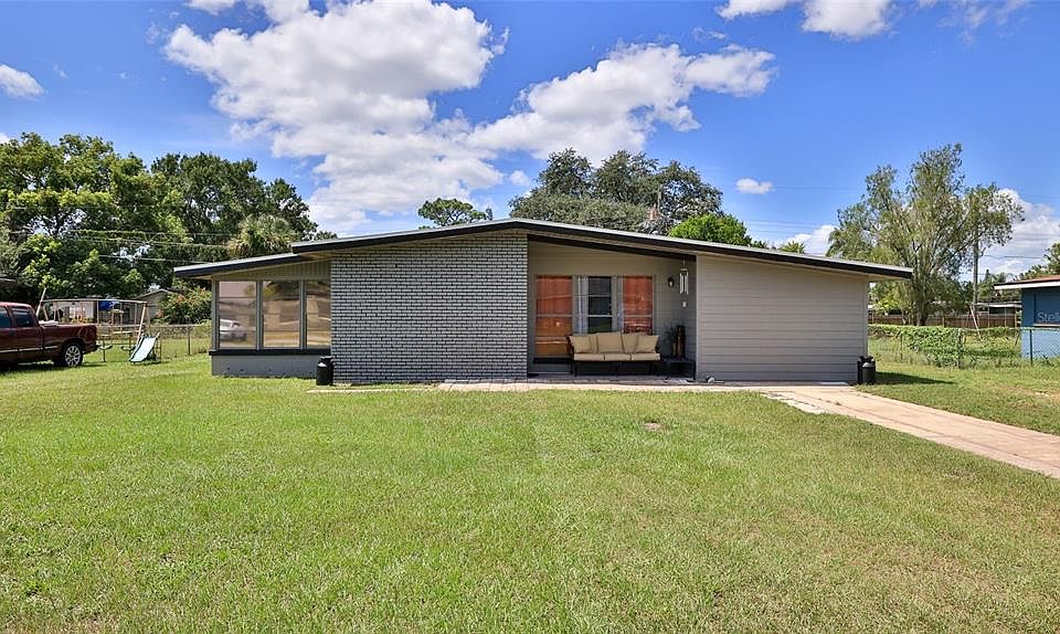1st image of 2634 S ELM AVENUE