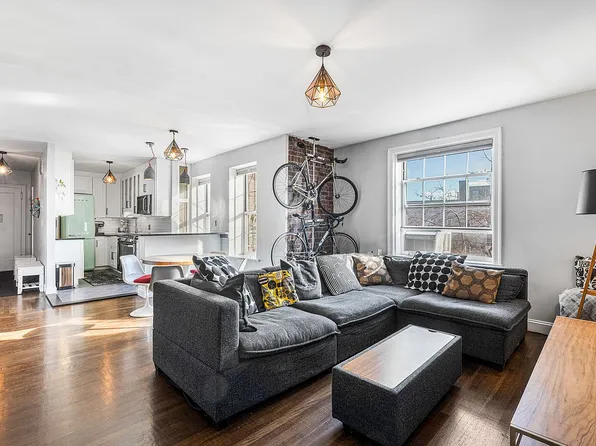 51-34 30th Ave #E6j, Woodside, NY 11377