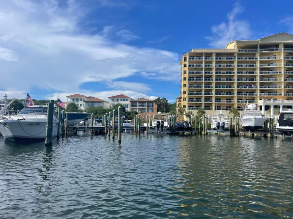 770 Harbor Blvd #C18, Destin, FL 32541