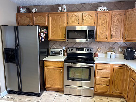 5th image of 2101 Cherokee Rd Unit 7
