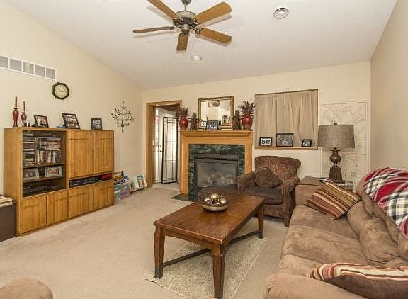 4th image of 1743 Ojibway Dr