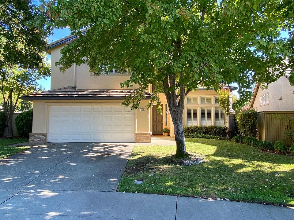 1st image of 1209 Blackberry Cir