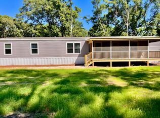 8189 Oyster Factory Rd, Edisto Island, SC 29438