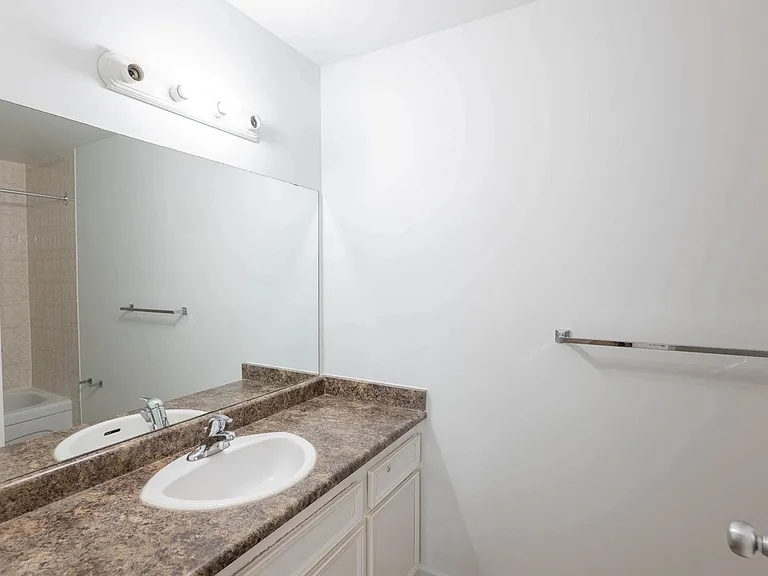1102 Hermitage Rd NW — Photo 17