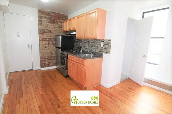 Rented by Green Home NY Realty LLC | media 5