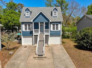 922 Salt Pl. #GOLF CART TO THE BEACH, Murrells Inlet, SC 29576