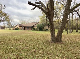4267 County Road 4423, Commerce, TX 75428