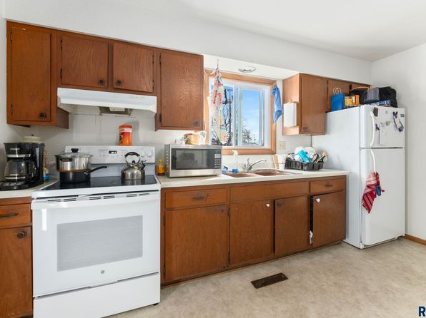 sioux-falls-south-dakota-85832934 picture