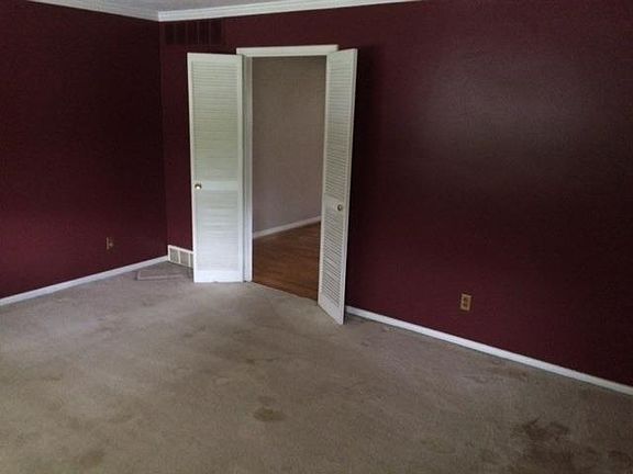 4th image of 2936 Westbourne Dr