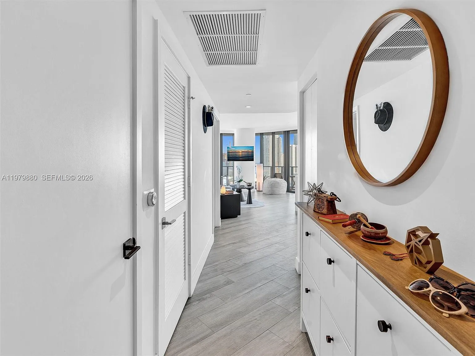 3401 Midtown Condo — Photo 3