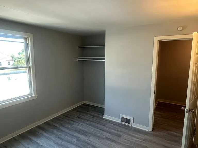 Six Unit Multi Family Townhomes — Photo 13