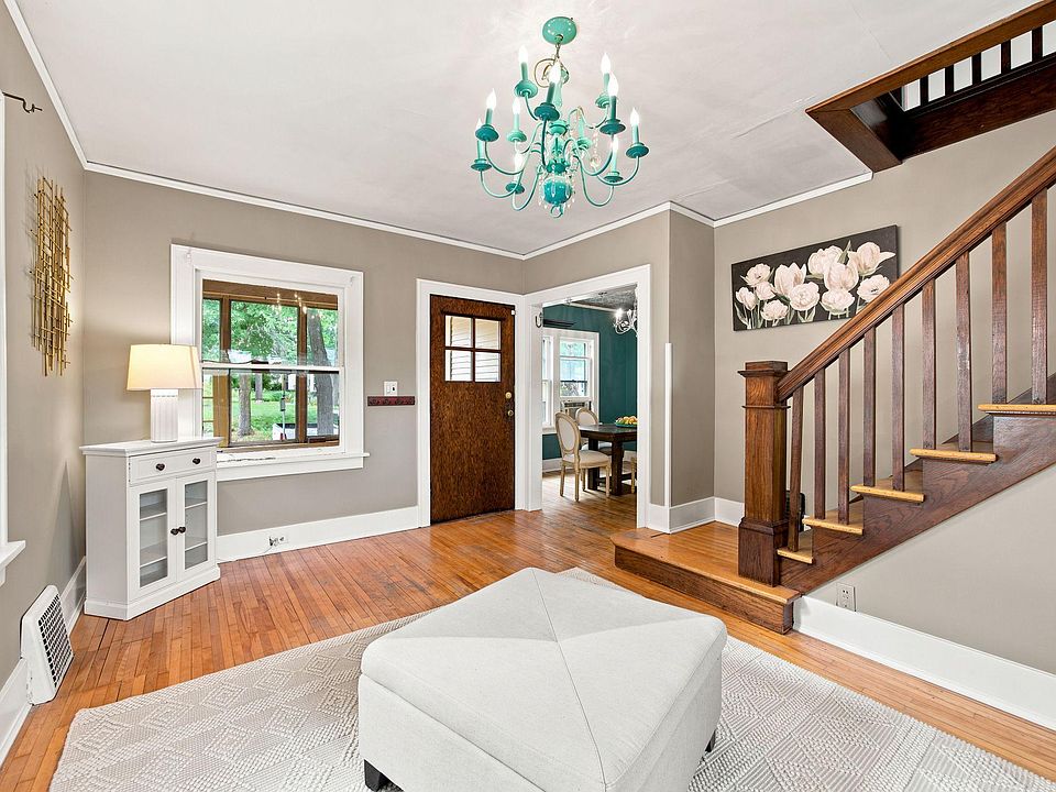 1st image of 4255 1st Ave S