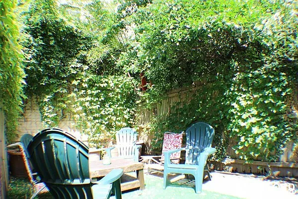 Rented by Oxford Property Group | media 46