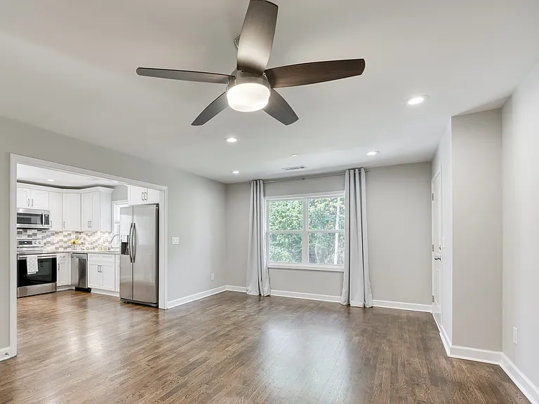 2997 Whispering Hills Ct #2997 — Photo 8