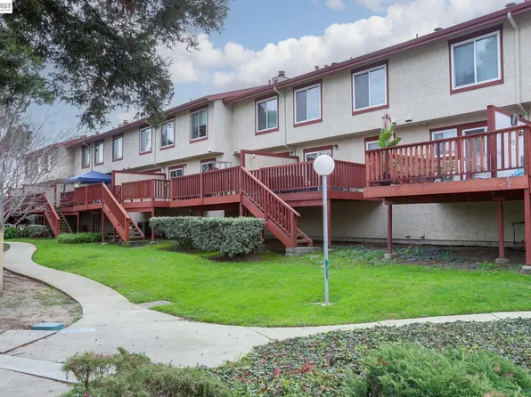 39904 Lindsay McDermott Ln, Fremont, CA 94538