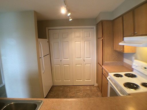 5th image of 1710 W Sunn Fjord Ln APT K210