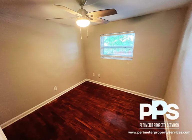 221 Lampkin St NE #6 — Photo 7