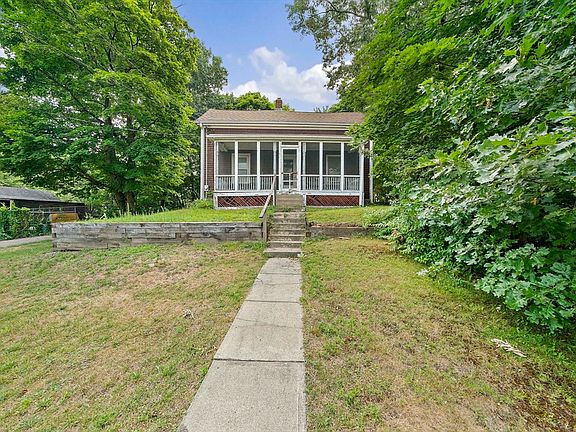 2nd image of 59 Sherwood St