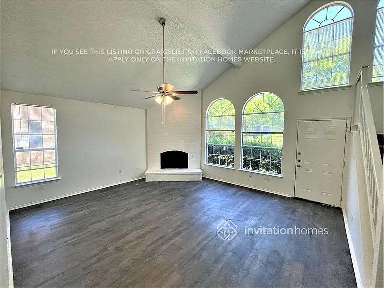 837 Twin Creek Dr — Photo 5