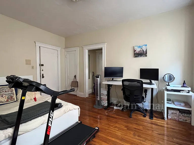 225 Kelton St #3 — Photo 6