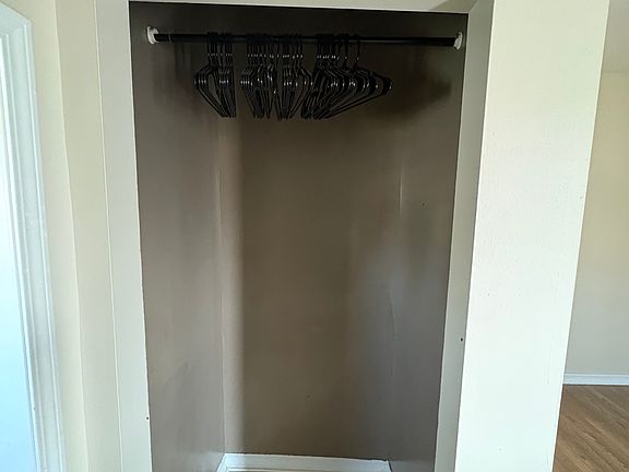 3rd image of 114 High St #2