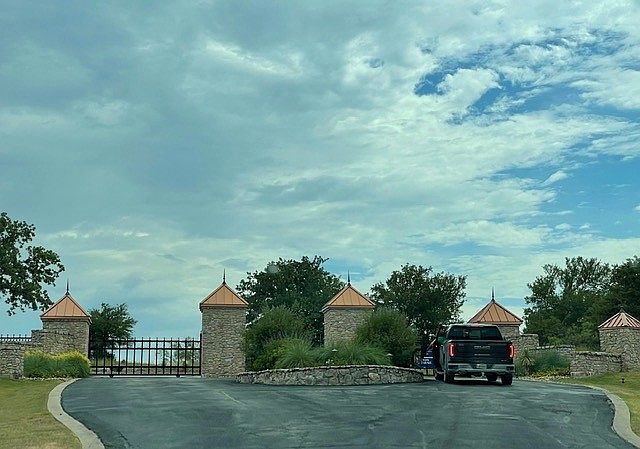 1st image of Ridgeline Dr #202
