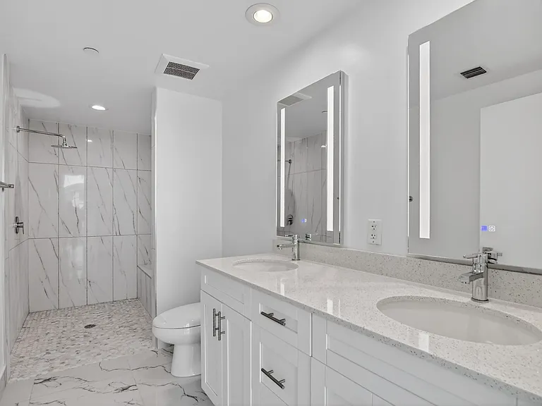 Boca Villas — Photo 14