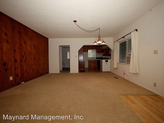 3rd image of 178 Lambert Ln