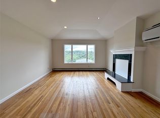 148 Bennett Ave #L2, Yonkers, NY 10701