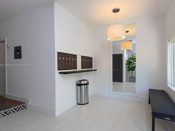 4th image of 3669 Poinciana Ave APT 3B