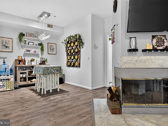 5th image of 20F Amberstone Ct