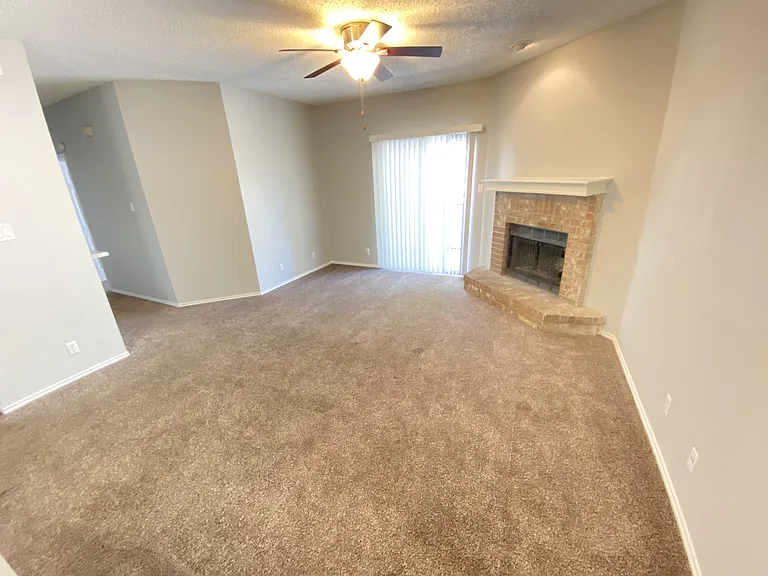 Summer House Apartment Homes — Photo 34