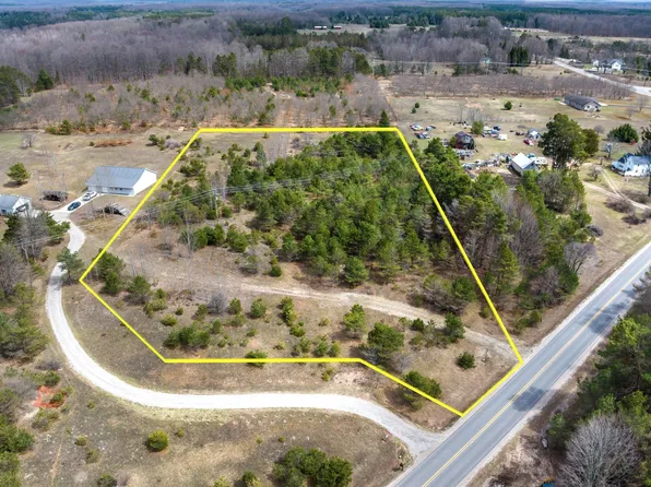 0 Case Rd, Beulah, MI 49617
