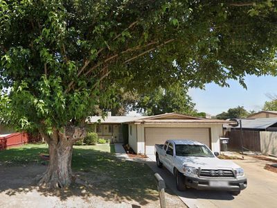 1626 W Sunnyside Avenue, Visalia, CA, 93277