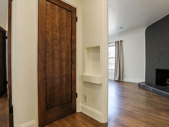 5th image of 2220 Highland Ave #1/2