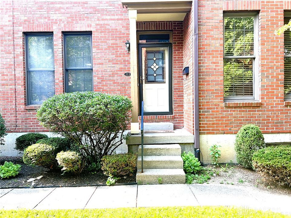 1st image of 122 Brown St APT B