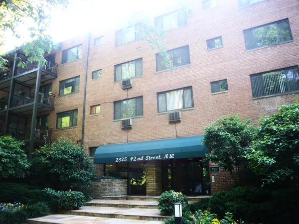 2325 42nd St NW, Washington, DC