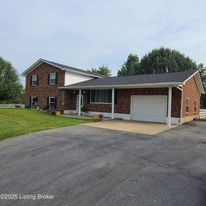 41 Close Ln, Brandenburg, KY, 40108