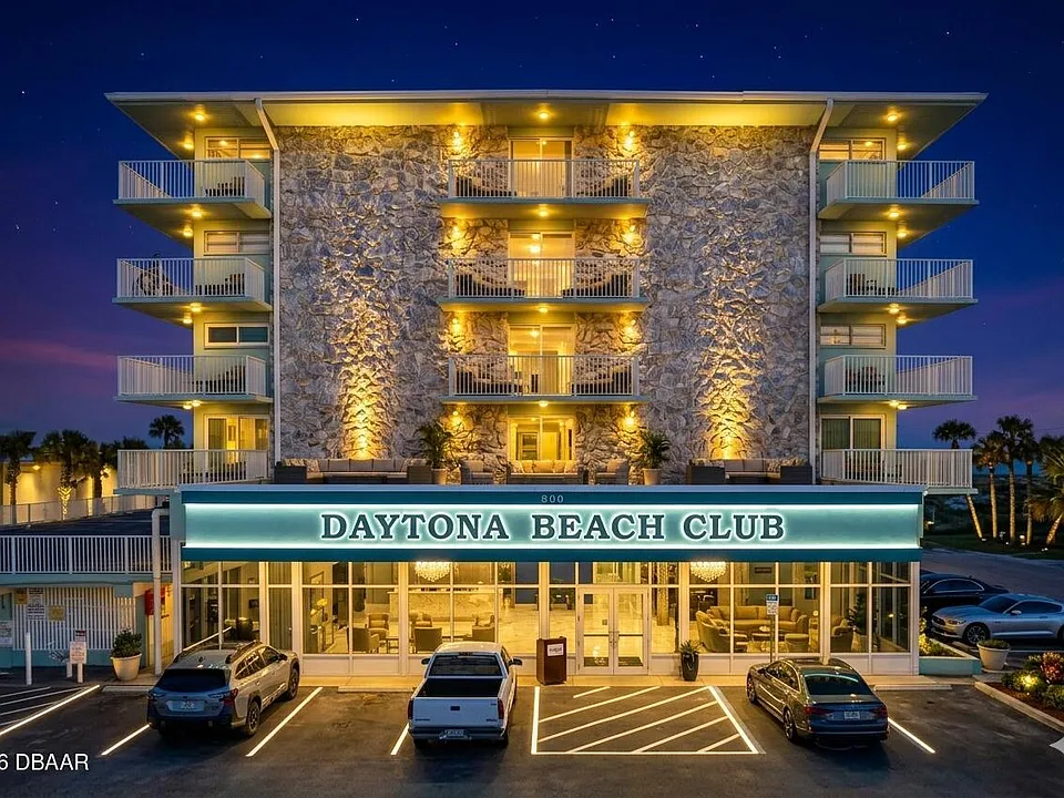 800 N Atlantic Ave #611