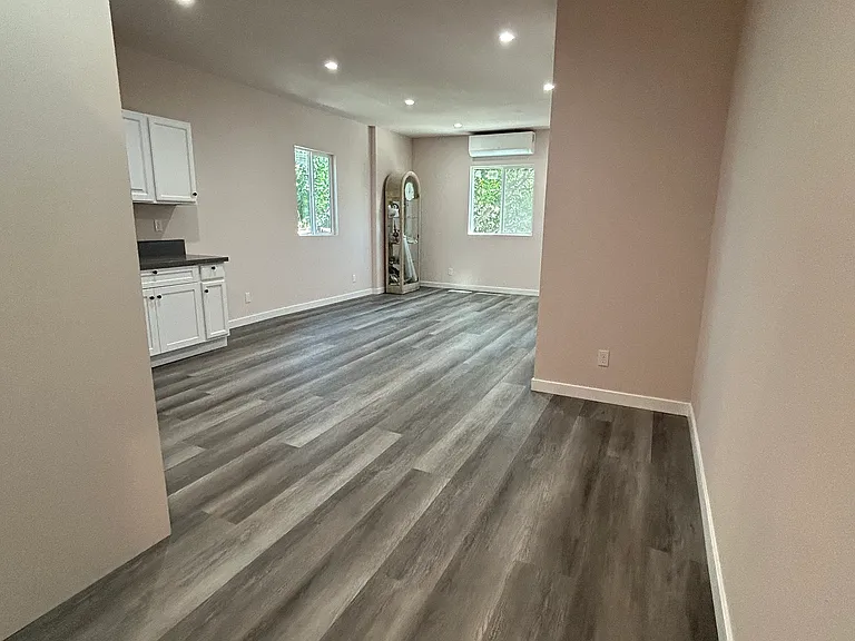 3721 Whiteside St #A — Photo 6